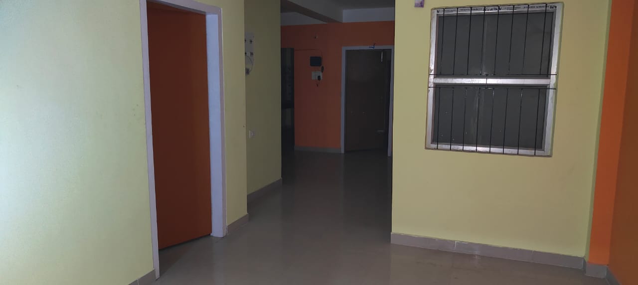 Semi Furnished 2bhk in Laxmi Nath Bezbaruah Path, Hatigaon, Guwahati, Assam, India for Rent